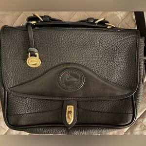 Vintage 90’s Black Dooney & Bourke Carrier Crossbody Bag